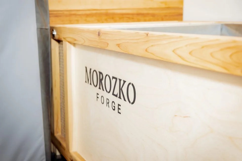 Morozko Forge cold plunge ice tub at Flex Fitness Surrey
